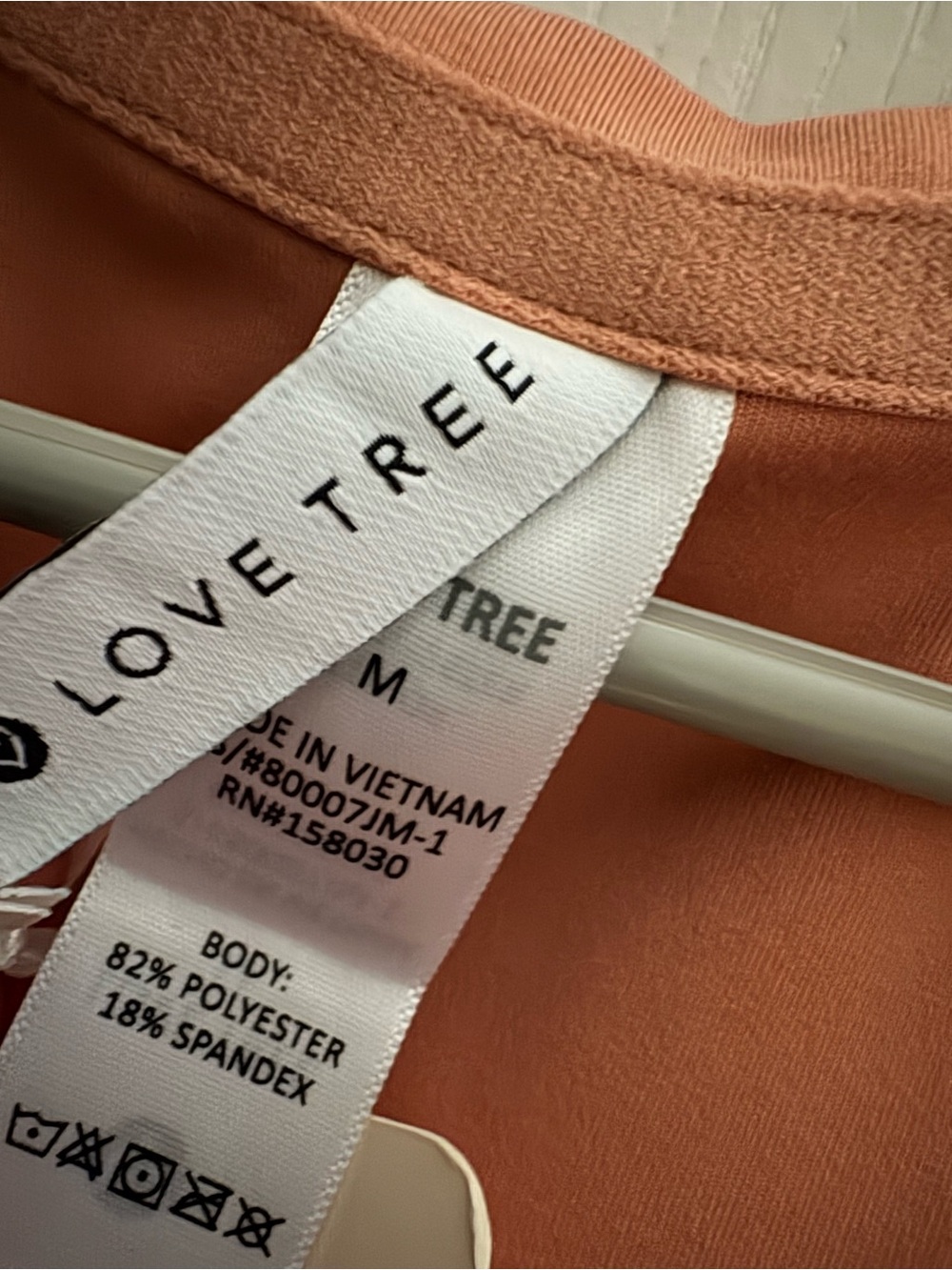 NWT Love Tree Peach Zip-Up Hoodie with Thumb Holes and Pockets - Picture 2 of 3